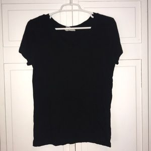 Forever XXI black v-neck short sleeve t-shirt